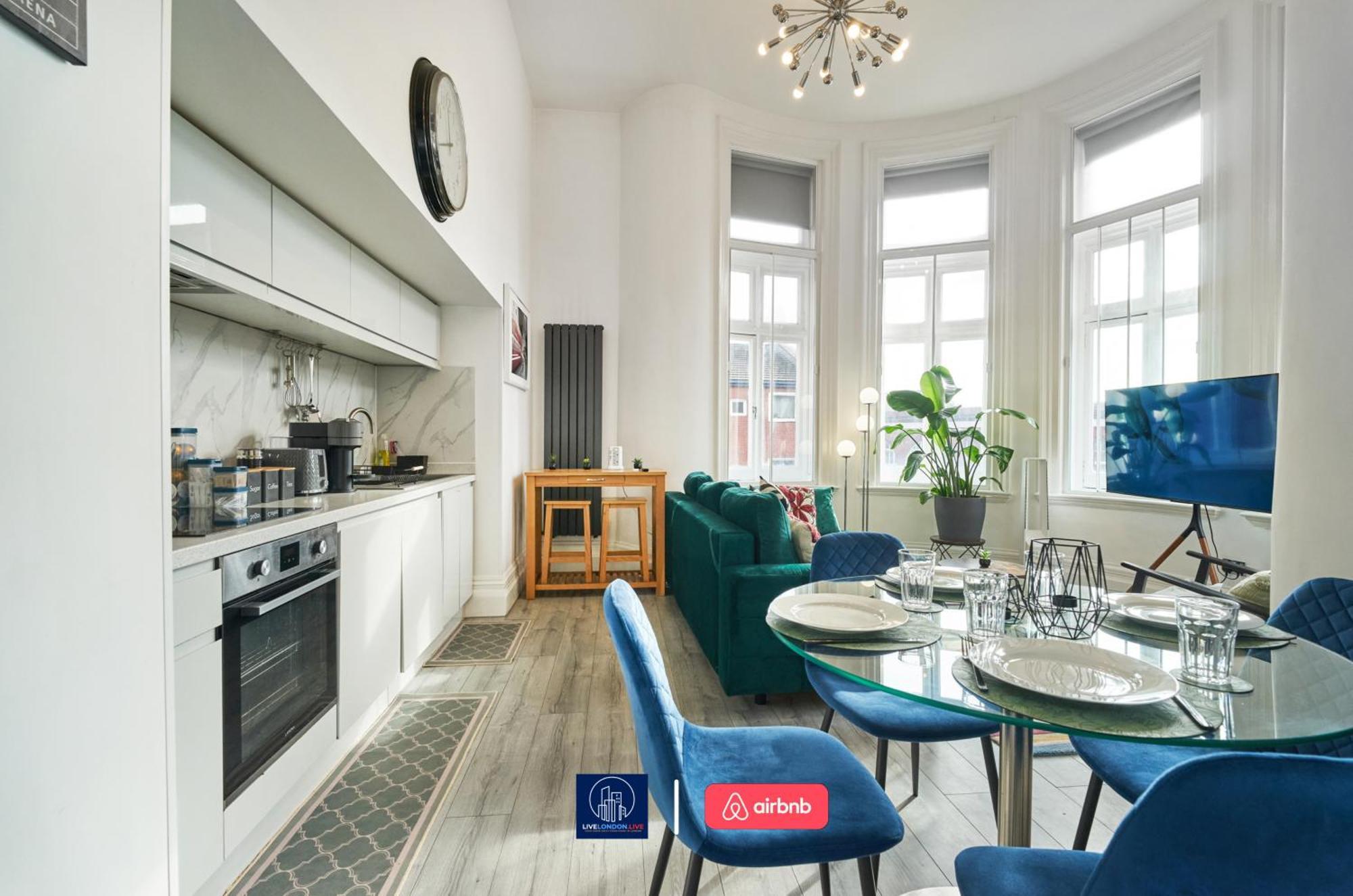 Last-Minute Specials L Sleeps Up To 4 Guests L One-Bedroom Apartment With King Bed And High Ceilings Near Camden By Live London Short Lets & Serviced Accommodation Londres Exterior foto
