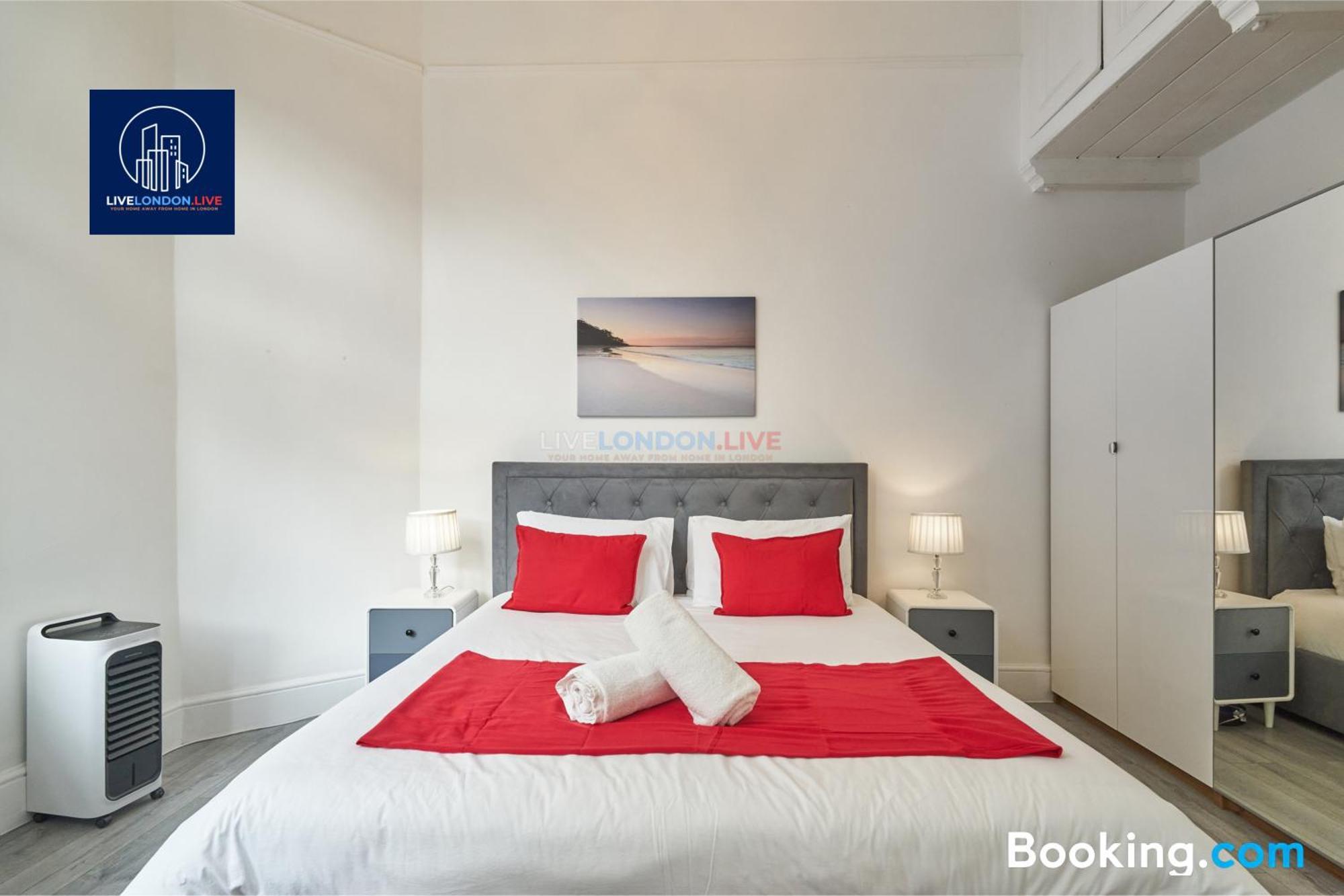 Last-Minute Specials L Sleeps Up To 4 Guests L One-Bedroom Apartment With King Bed And High Ceilings Near Camden By Live London Short Lets & Serviced Accommodation Londres Exterior foto